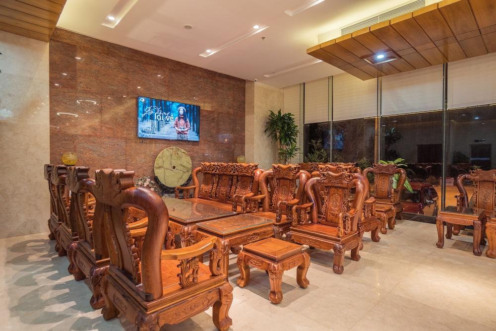Vinh Hoang Hotel Dong Hoi Exterior foto